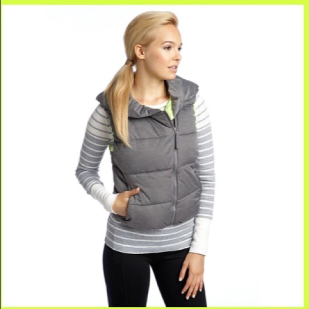 🔥 NWT Calvin Klein gray puffer vest jacket NWT Small